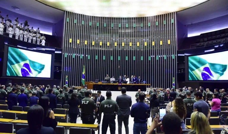 Concurso Policial Legislativo Federal da Câmara: Edital Publicado com 40 Vagas e Salário de R$ 21.328,08