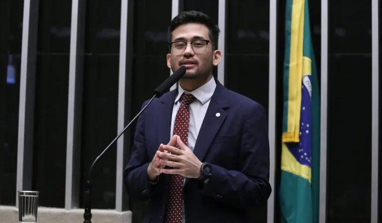 Lei do Barulho Excessivo: Motoristas Reincidentes Podem Ir Para a Cadeia; Nova Proposta na Câmara!