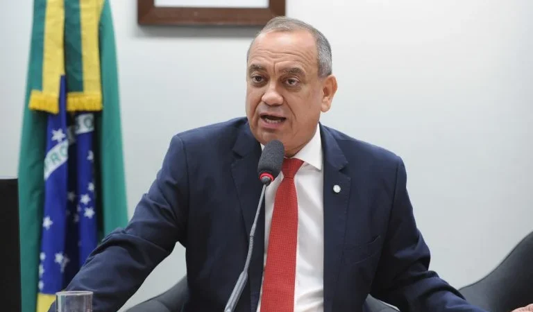 Minha Casa, Minha Vida: Jovens que saíram de abrigos ganham prioridade inédita para ter a casa própria