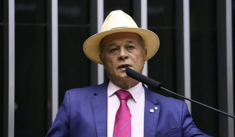 Saneamento Rural: Câmara Aprova Política Nacional de Tratamento de Esgoto para Áreas Rurais